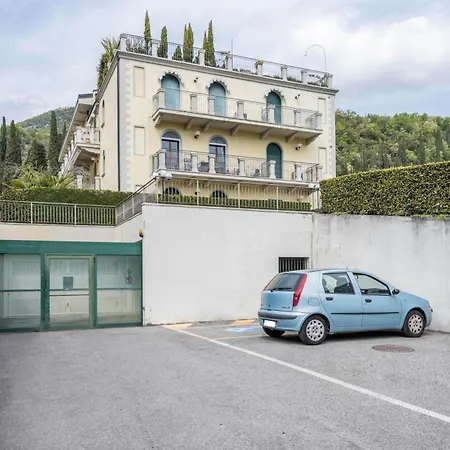 Bornico Marisa Toscolano Maderno